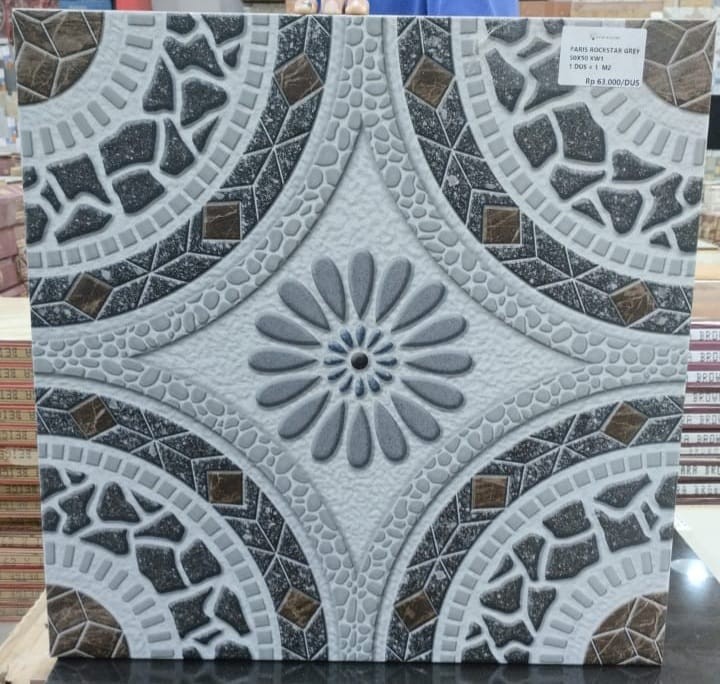 Paris Rockstar Grey 50x50
